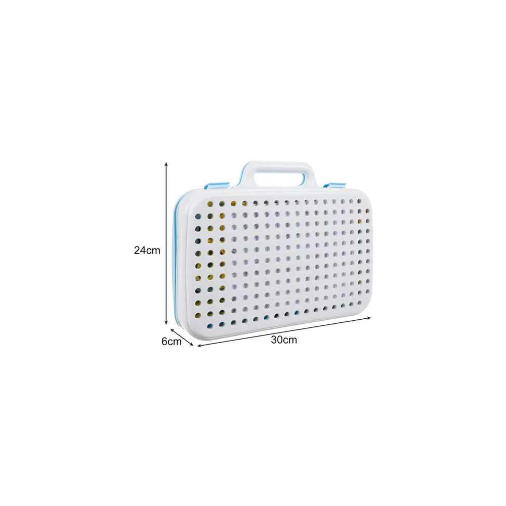 Zbliżenie na śrubki i nakrętki zestawu mozaiki kreatywnej dla dzieci