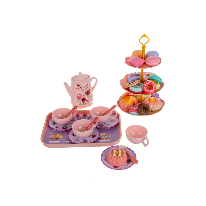 dziecięce talerzyki ozdobione motywami kwiatów – detal