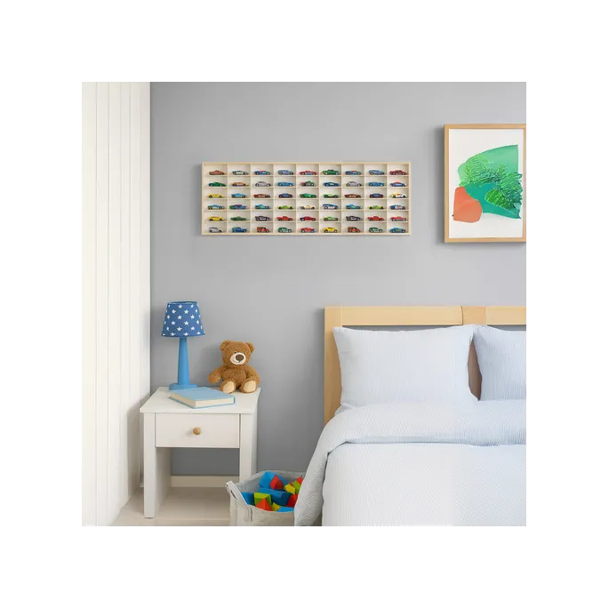 Boczny widok solidnej konstrukcji z bezpiecznym wykończeniem