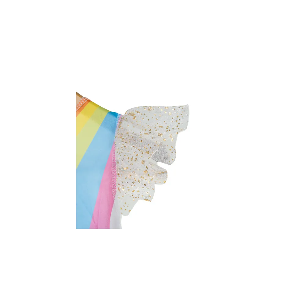 Zbliżenie na materiał sukienki z efektem połysku