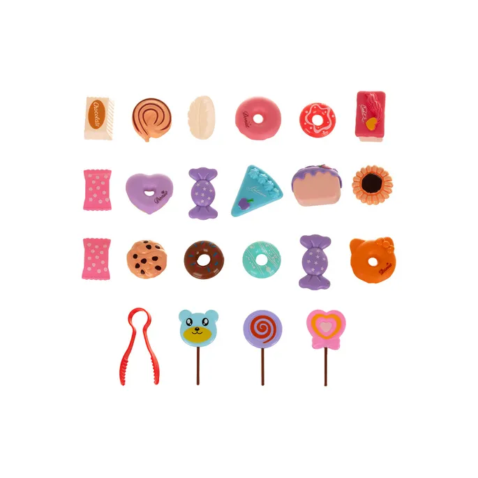 serwis zabawkowy z filiżankami i talerzykami dla dzieci