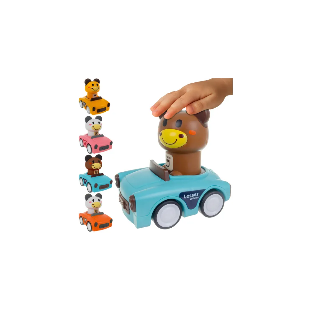 cztery kolorowe autka sensoryczne ze zwierzątkami na białym tle