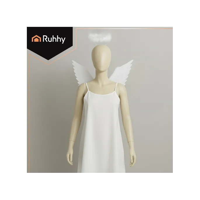 skrzydła anioła przedstawione w pełnej okazałości na białym tle