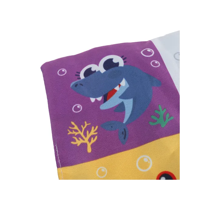 Kolorowe chusteczki rozłożone obok sorter pudełka Kruzzel 26289