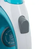 żelazko dla dzieci z efektami świetlnymi podczas zabawy