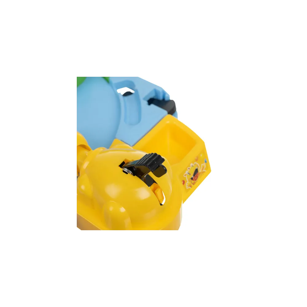 instrukcja obsługi z zestawu gry Głodne hipcie leżąca obok planszy