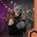 fakturowane futerko materiałowe stroju w naturalnym świetle