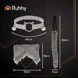 zbliżenie na opaskę z uszami zestawu kota/lisa