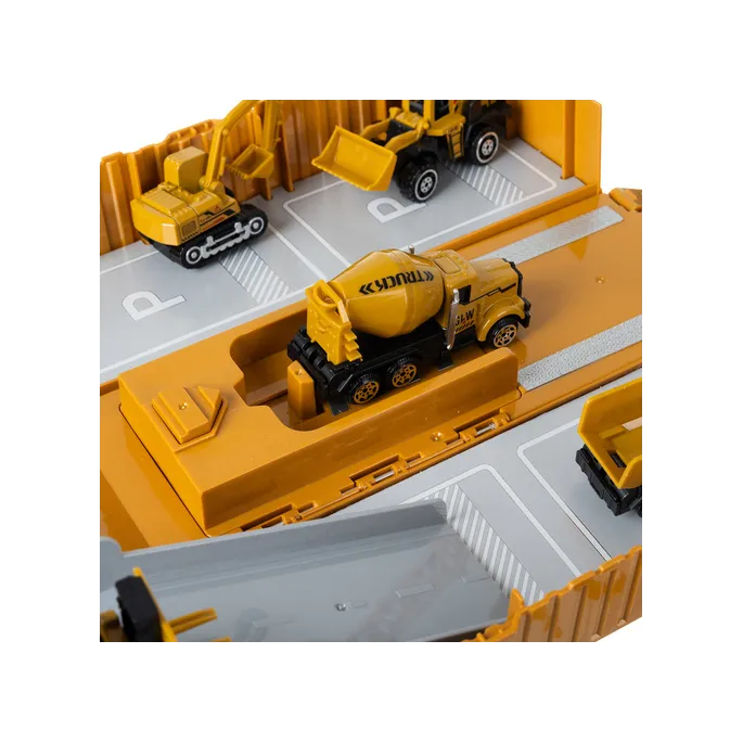 dziecko układające mini plac budowy z elementów zestawu