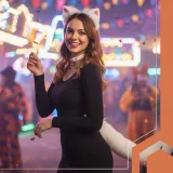 biały futerkowy materiał wykorzystany w stroju kota lisa Ruhhy