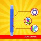 Długa rozciągnięta rura sensoryczna podczas zabawy