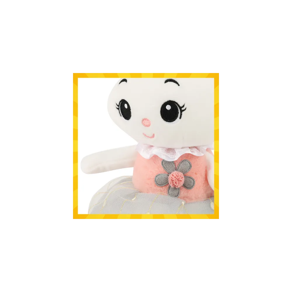 maskotka króliczek trzymana przez dziecko, rozmiar 45 cm