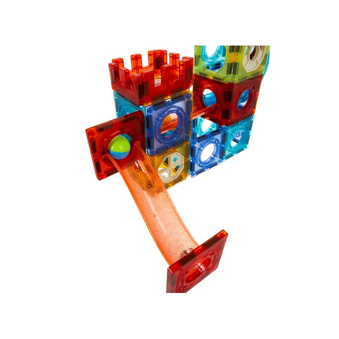 zestaw klocków z opakowaniem i uchwytem gotowy do przenoszenia