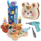 klocki konstrukcyjne 3D kosmos wszystko rozłożone na planszy montażowej