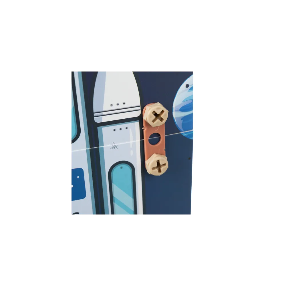 pudełko w kształcie misia z klockami konstrukcyjnymi