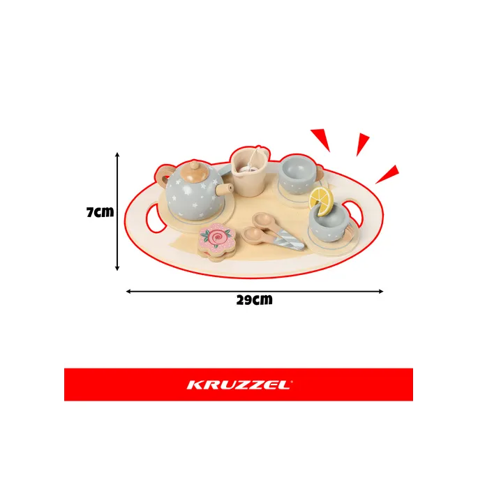 zbliżenie na czajnik i dzbanek do mleka z zestawu do herbaty