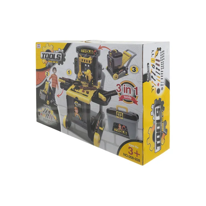 zbliżenie na akcesoria warsztatu: śrubki, klucze i młotek