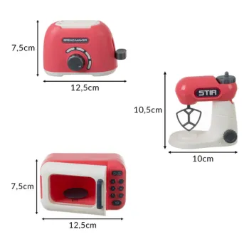 mikrofalówka dziecięca i naczynia z zestawu