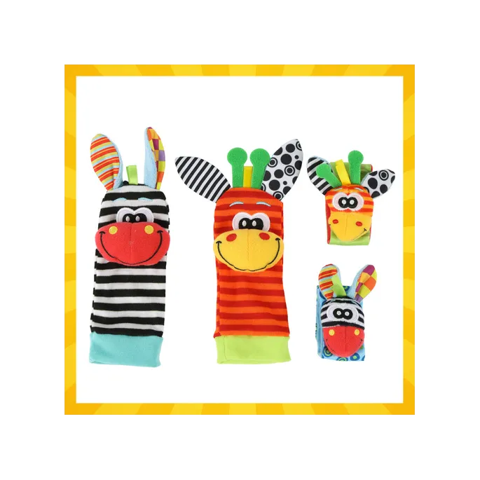 skompletowane opaski i skarpetki-grzechotki w żywych kolorach