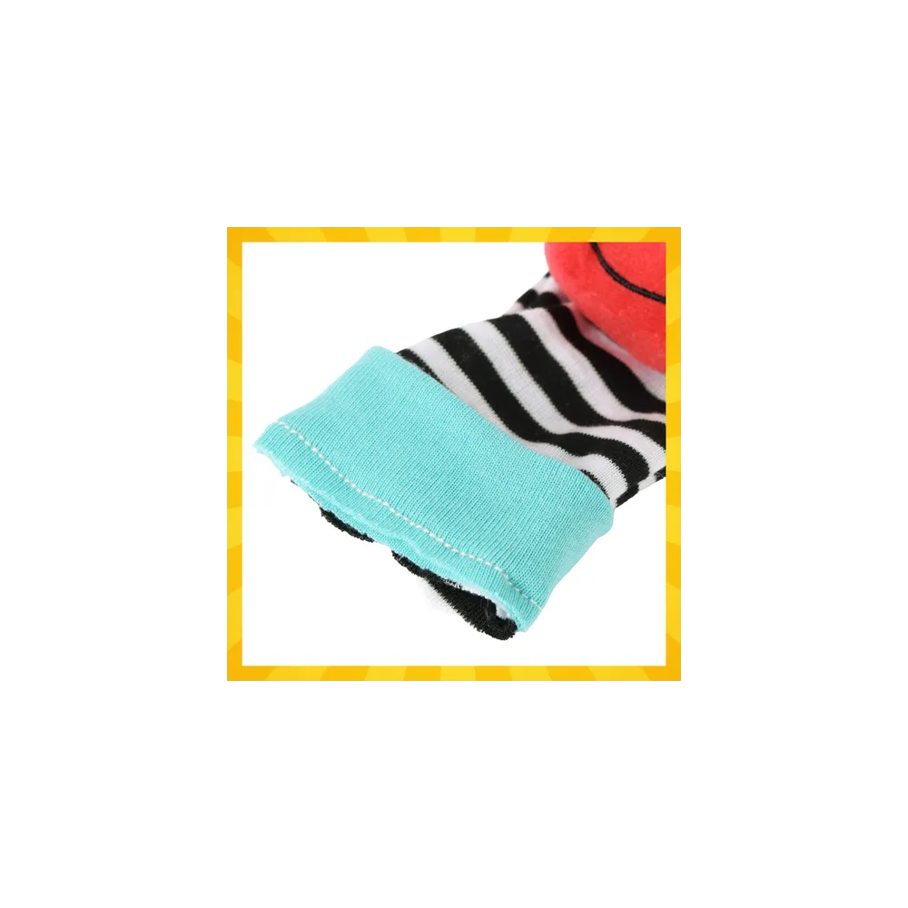 widok wszystkich elementów zestawu grzechotek kruzzel dla niemowląt