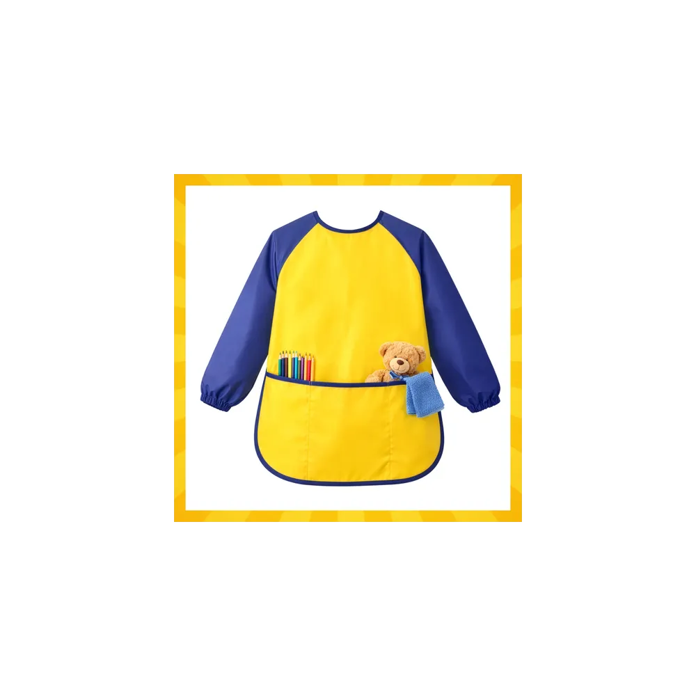 zapięcie na rzep fartuszka dziecięcego z bliska