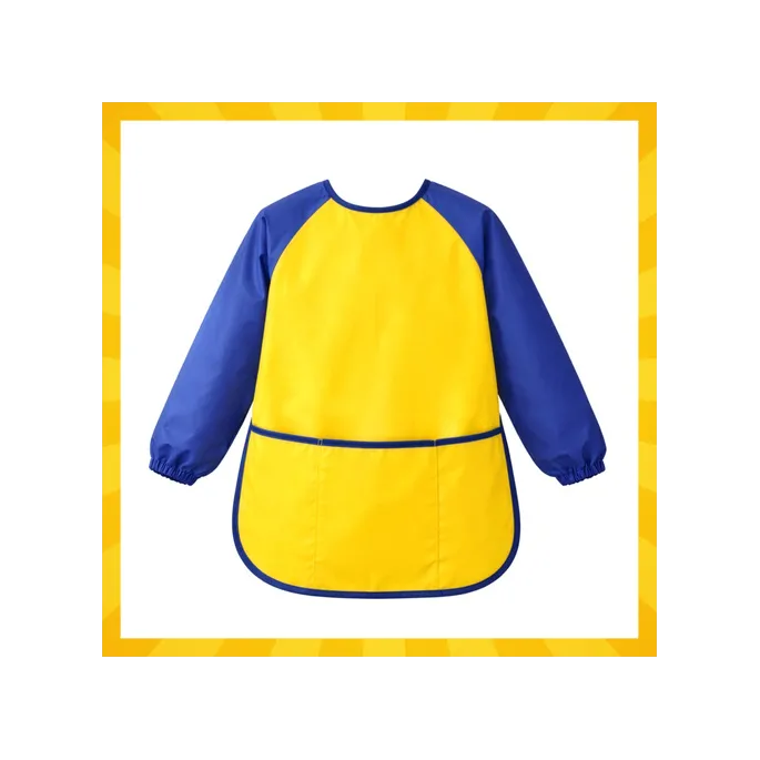 fartuszek kruzzel na płasko, widok całościowy