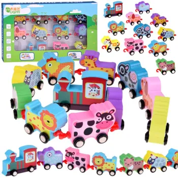 drewniany pociąg ze zwierzątkami w komplecie jedenastu elementów