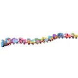 wszystkie klocki zwierzątka ułożone w jeden skład kolejowy