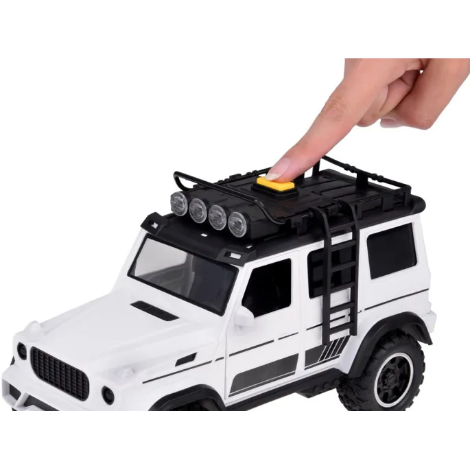 Profil pojazdu prezentujący białą karoserię z tworzywa