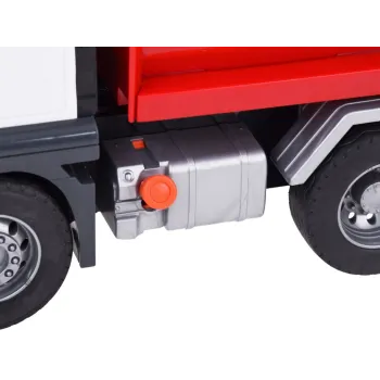 Ruchomy kiper wywrotki w pozycji do rozładunku