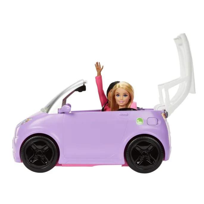 zbliżenie na tylne światła i detale plastikowego auta dla lalek