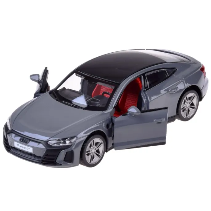 zbliżenie na przód audi rs e-tron gt coupe z widocznymi światłami