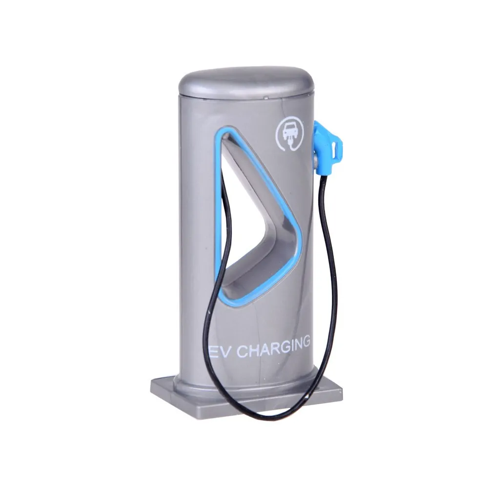 otwierane drzwi modelu bmw i4 m50 gran coupe z efektem dźwiękowym