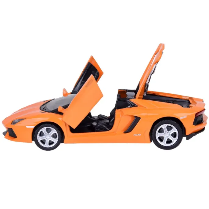 widok przednich świateł modelu lamborghini aventador 1:32