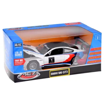 frontalny widok sportowego modelu bmw m6 gt3 w kolekcji samochodów