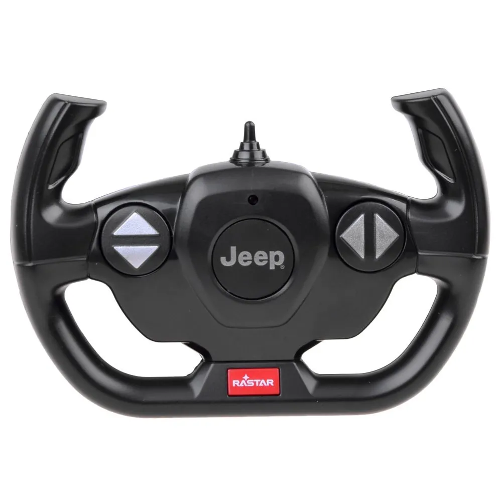 zbliżenie na przednią część modelu jeep rubicon z charakterystycznym grillem