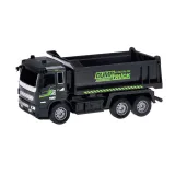 Wywrotka z pilotem widocznym obok