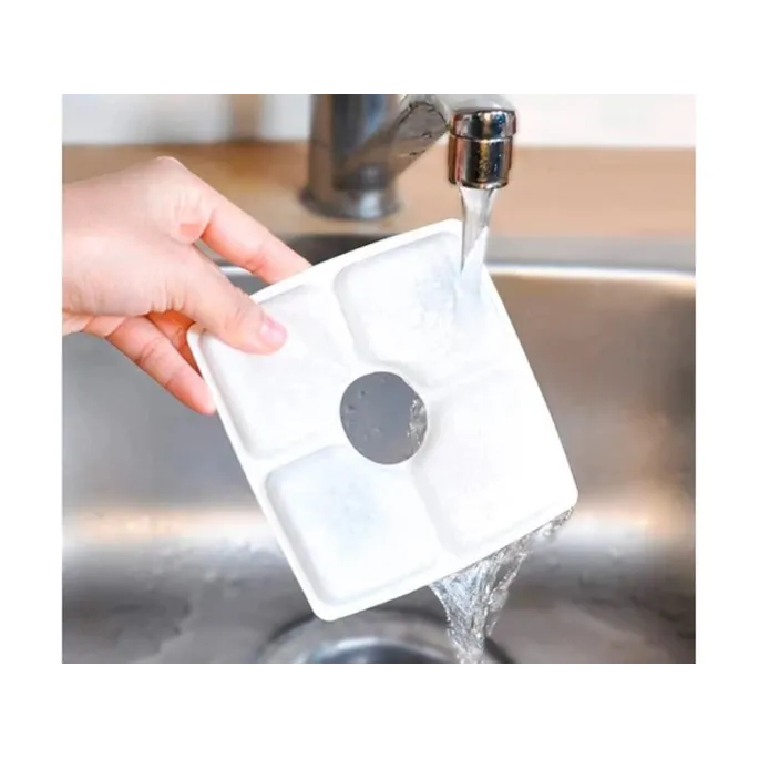 wielowarstwowy system filtracji w automatycznej fontannie