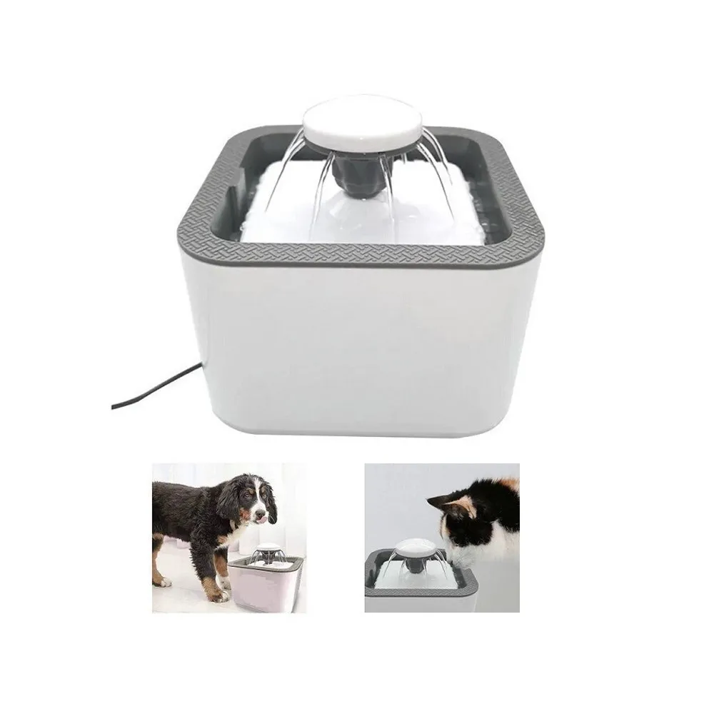 pompa zasilana przez usb przy fontannie dla kota i psa