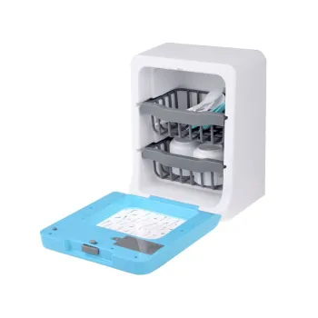 otwierane drzwi zmywarki z widocznymi koszami na naczynia