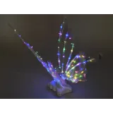 dynamiczne skrzydła led w ruchu podczas tańca