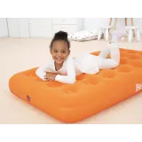 widok materaca dziecięcego z boku, podkreślona wysokość 18 cm