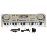 pokaz funkcji nagrywania i odtwarzania na keyboardzie dziecięcym