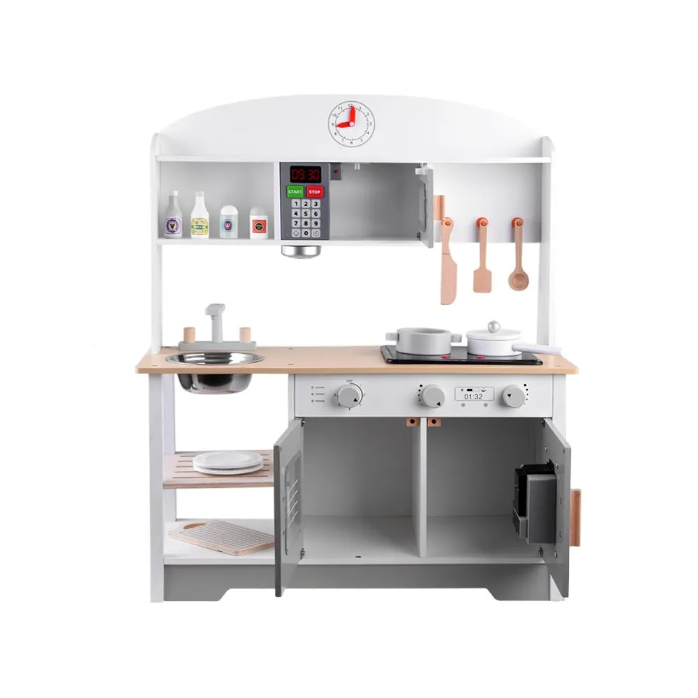 duży biało-szary zestaw kuchenny z blatami i szafkami