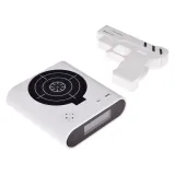 zbliżenie na czytelny wyświetlacz lcd budzika z grą