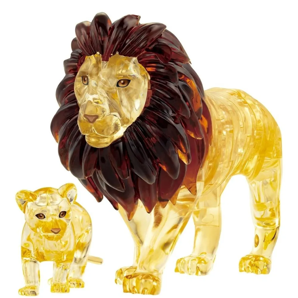 Para lwów ułożona z trójwymiarowych puzzli na białym tle