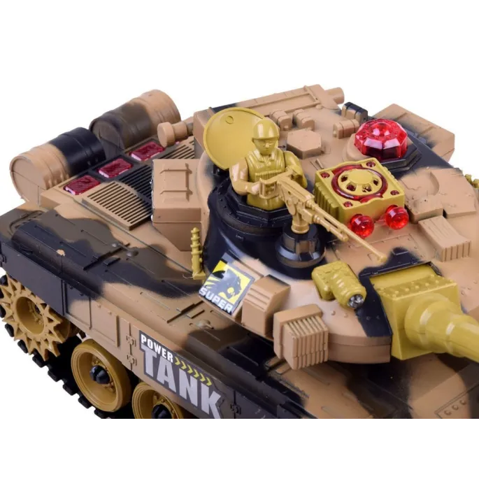 Detal wieżyczki z karabinem i oświetleniem LED podczas zabawy