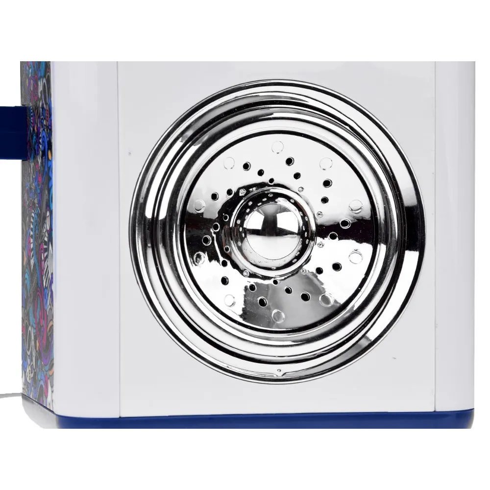 Zbliżenie na panel kontrolny głośnika z przyciskami funkcji