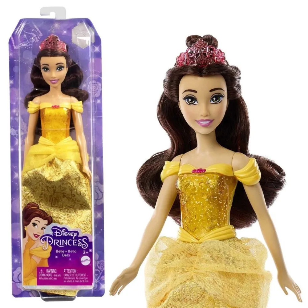 Lalka Bella Disney Princess w charakterystycznym żółtym stroju na białym tle