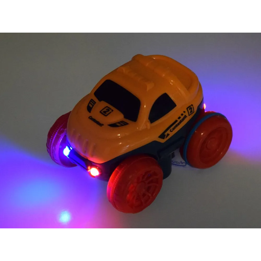 widok na kabel USB oraz śrubokręt dołączony do kompletu